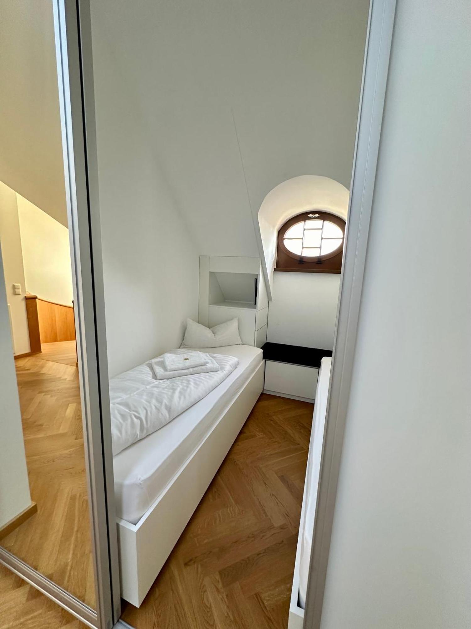 Luxus Suite Mit Einmaligem Blick Auf Die Frauenkirche Дрезден Экстерьер фото