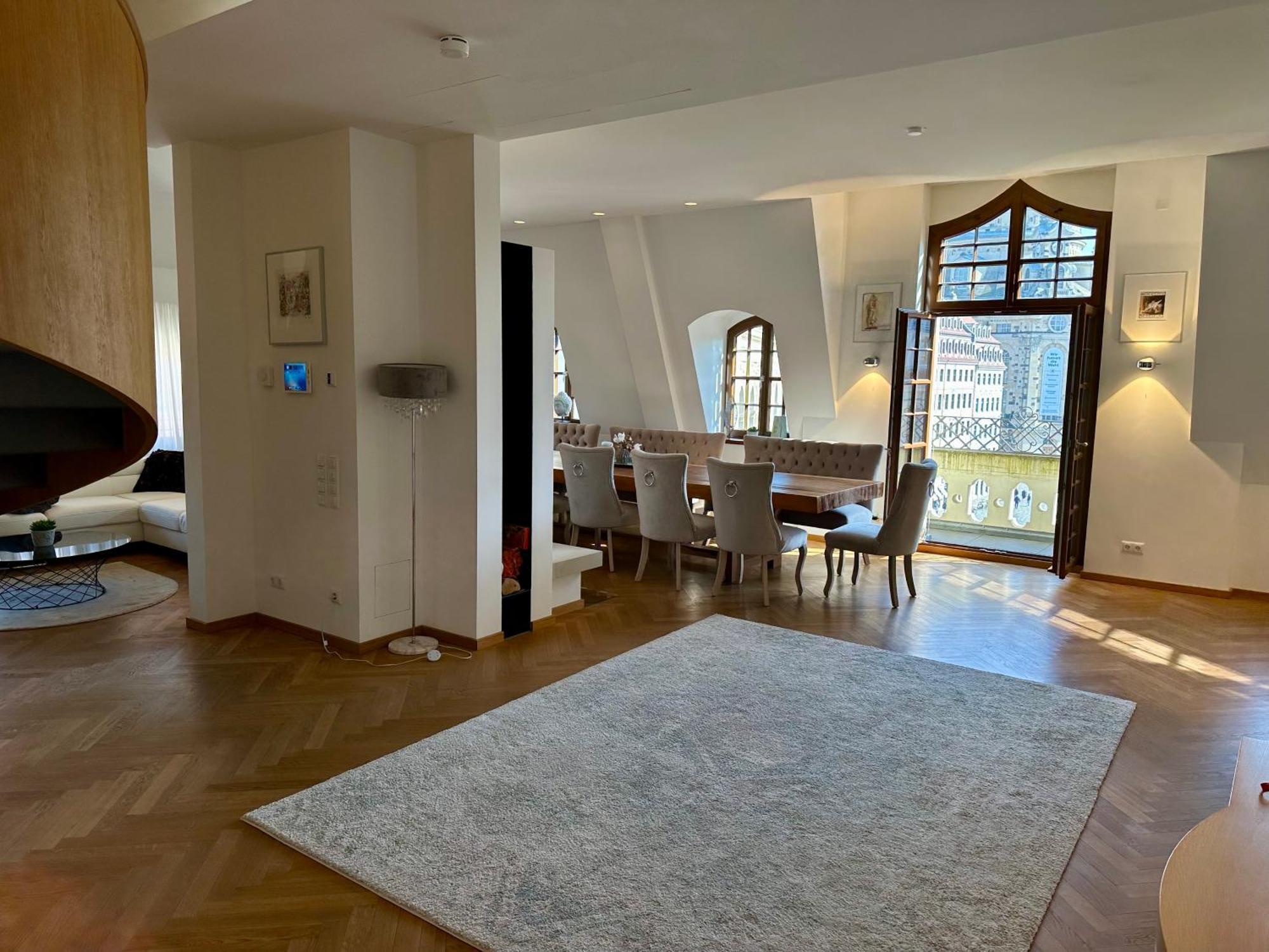 Luxus Suite Mit Einmaligem Blick Auf Die Frauenkirche Дрезден Экстерьер фото